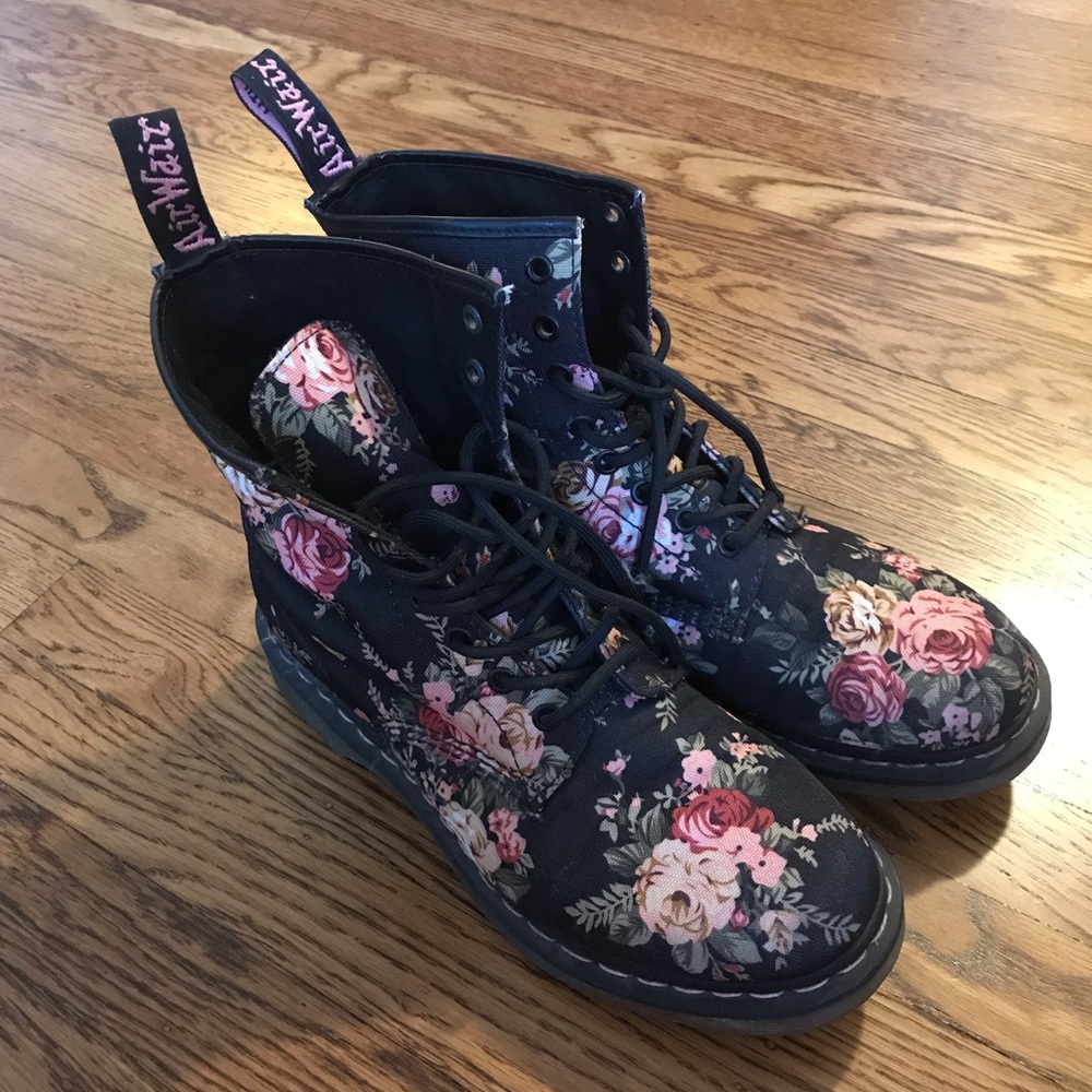 Dr. Martens Air Wair